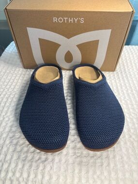 Rothy's Blue Raffia Clog
